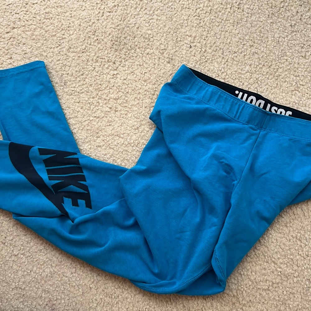 Nike leggings